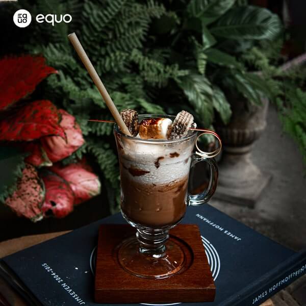 Why Cafés and Restaurants Are Switching to Compostable Straws