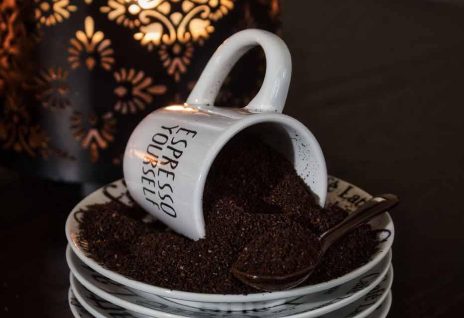 15+ Uses of Coffee Grounds: From Beauty to Lifestyle and Environment